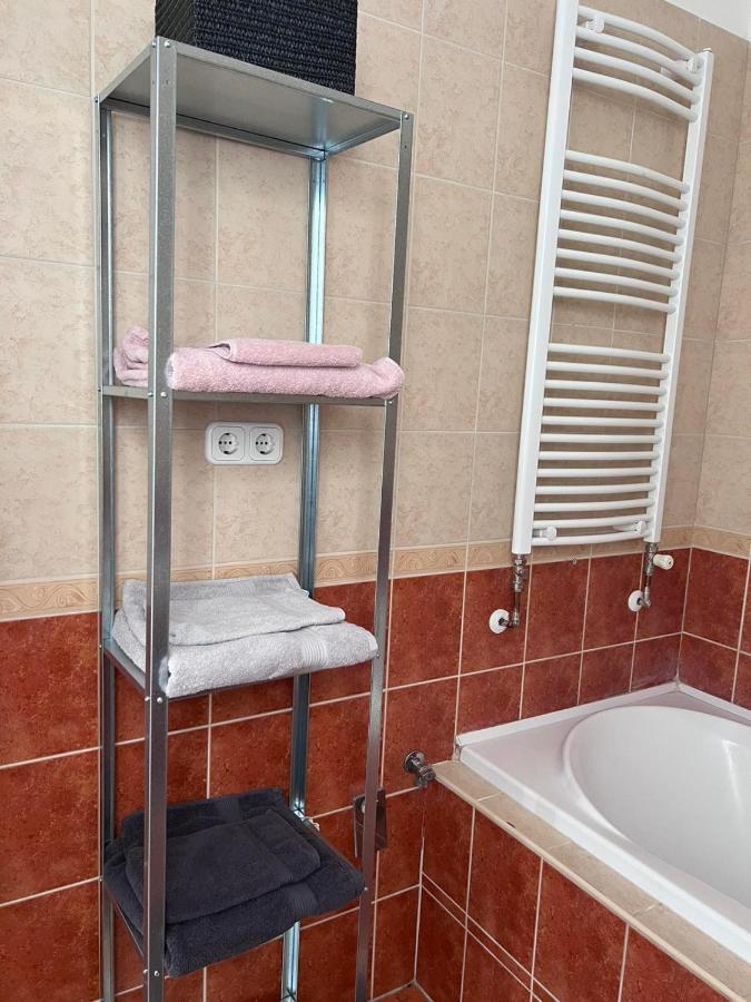 Hb Downtown Sunny Apartman Budapest Kültér fotó